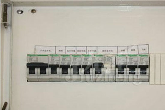 避免用電隱患 支招家居電工驗(yàn)收技巧